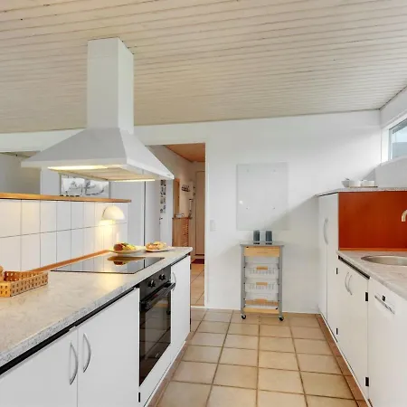 Holiday Home Ancia - 600M From The Sea By Interhome
